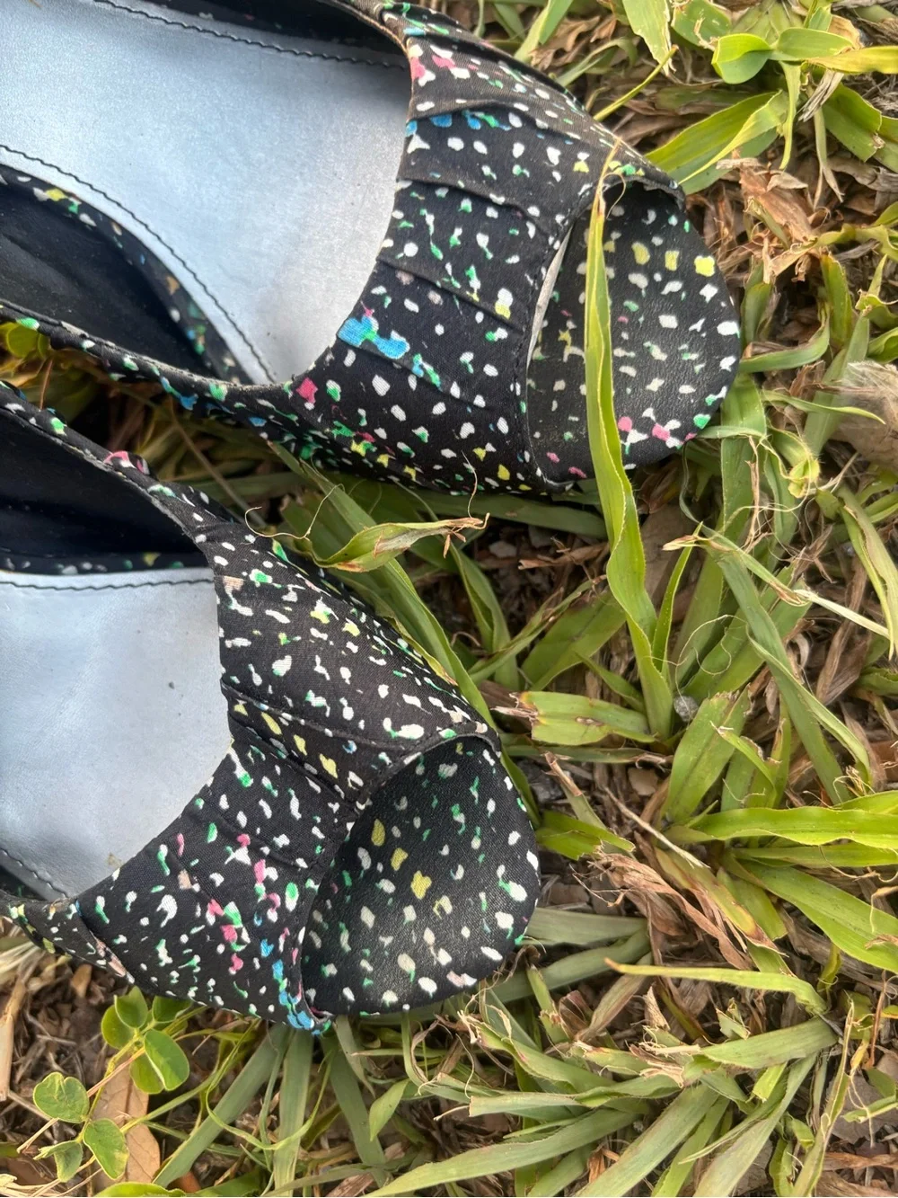 Fergalicious Black Ballet Flats with Multicolor Speckles Size 8.5